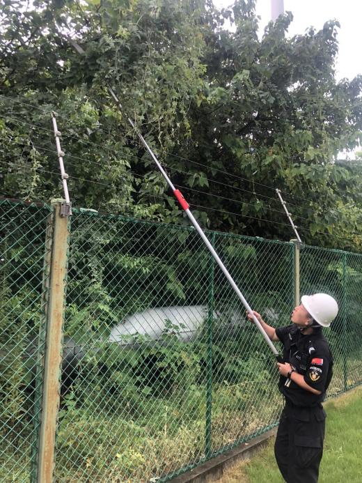 C:/Users/BA/Desktop/風雨過后南京保安迅速行動，恢復(fù)安“寧”面貌/2.jpg2